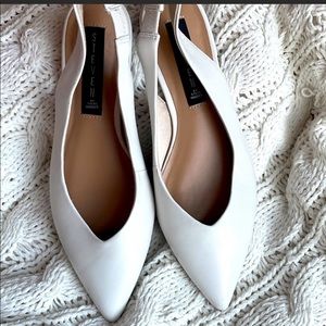 Steven Madden white flats